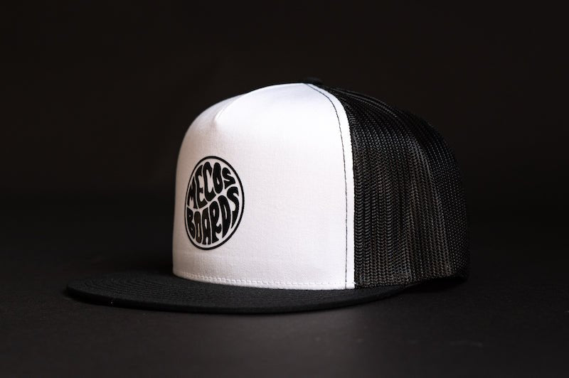 LOGO TRUCKER CAP - MECOS BOARDS