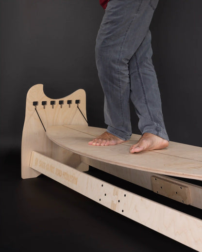 MECOS BOARDS Balance Trainer Pro – Cross Steps, Action