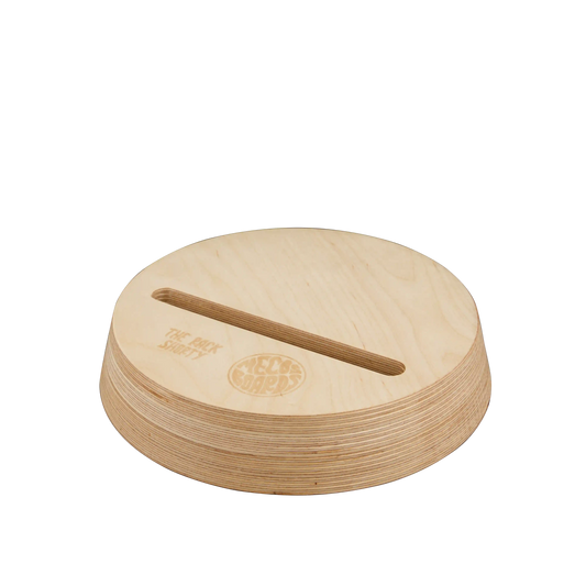 MECOS BOARDS The Rack Shorty – Balance Board Ständer aus Zero Waste Birkenholz, Swiss Made, platzsparend