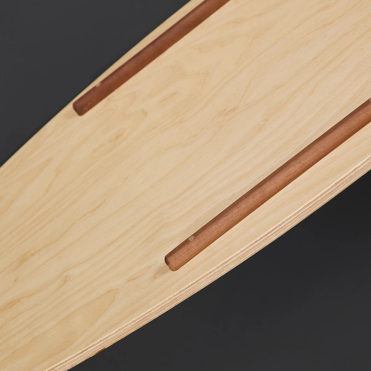 Detail Rail THE SURFER Balance Board – präzise Korkrollen-Führung für kontrolliertes Surf Training