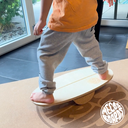 THE MINI KIDS BALANCE BOARD SET