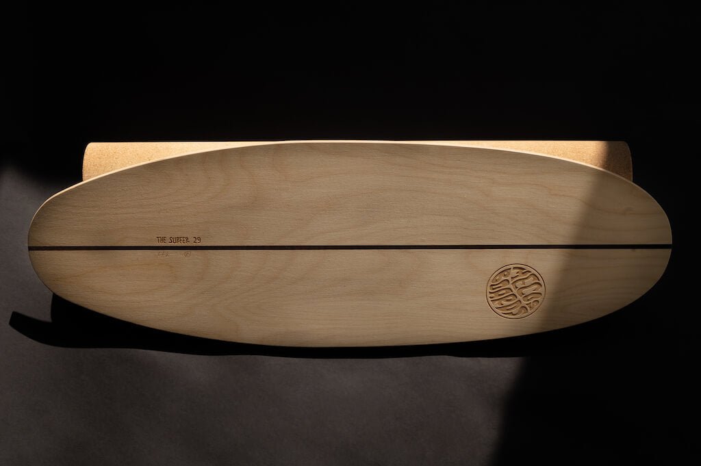 THE SURFER BALANCE BOARD - MECOS BOARDS