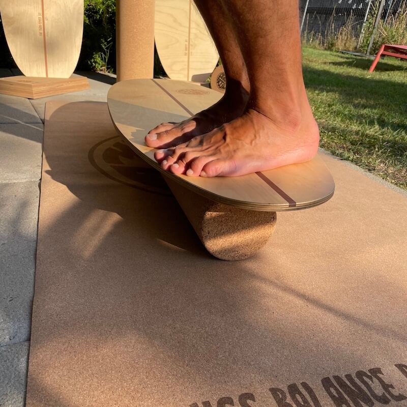 THE SURFER BALANCE BOARD SET - MECOS BOARDS